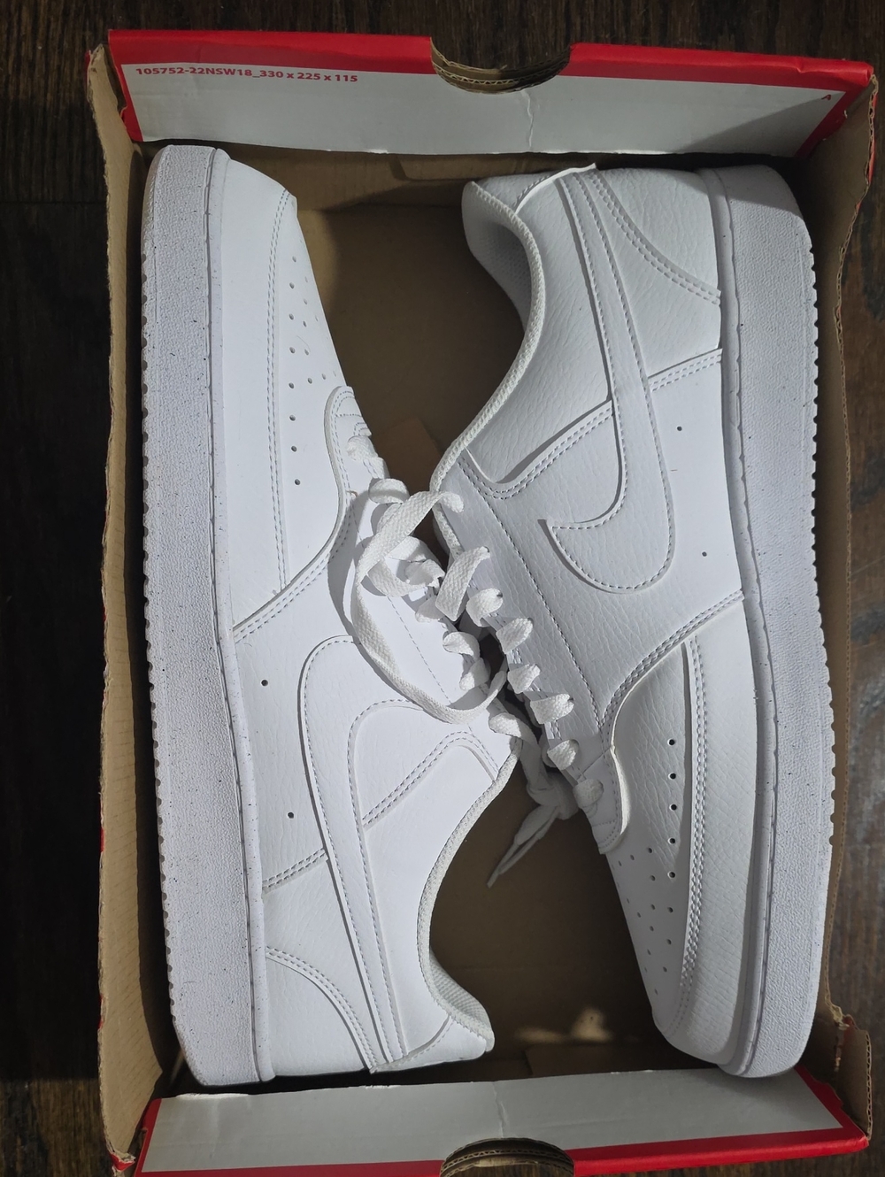 Men's All-White Low-Top Leather Sneakers - Clean Casual Style